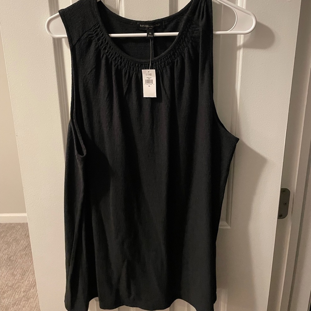 Banana republic, black tank top size XL